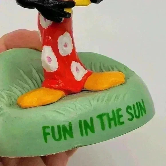 VTG Looney Tunes, Daffy Duck, Fun In The Sun, Applause, PVC Figure, 3", Hawaii - Picture 9 of 10